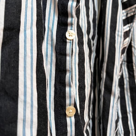 Unisex cool medium button up striped shirt - Picture 2 of 4